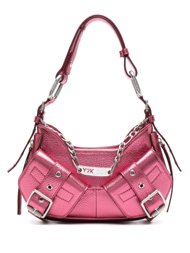 Tas biasia warna pink metalic yang keren dan edgy. Y2K streetstyle yang classic
