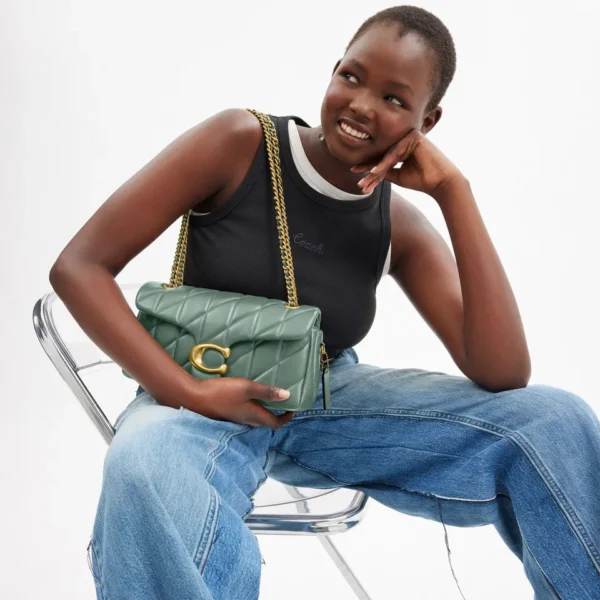 Coach Tabby Shoulder Bag 26 With Quilting - Image 3