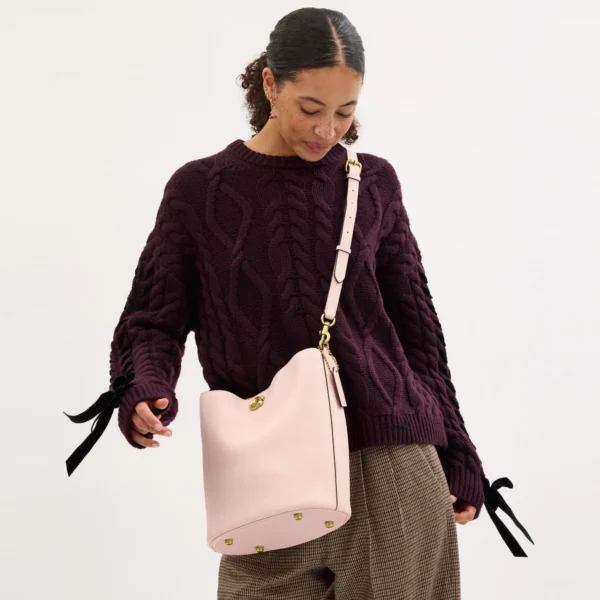 Coach Willow Soft Bucket Bag - Image 5