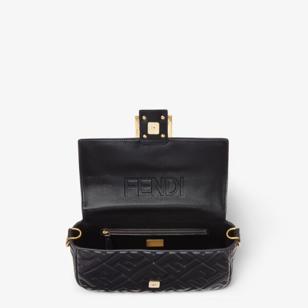 Fendi Baguette - Image 2