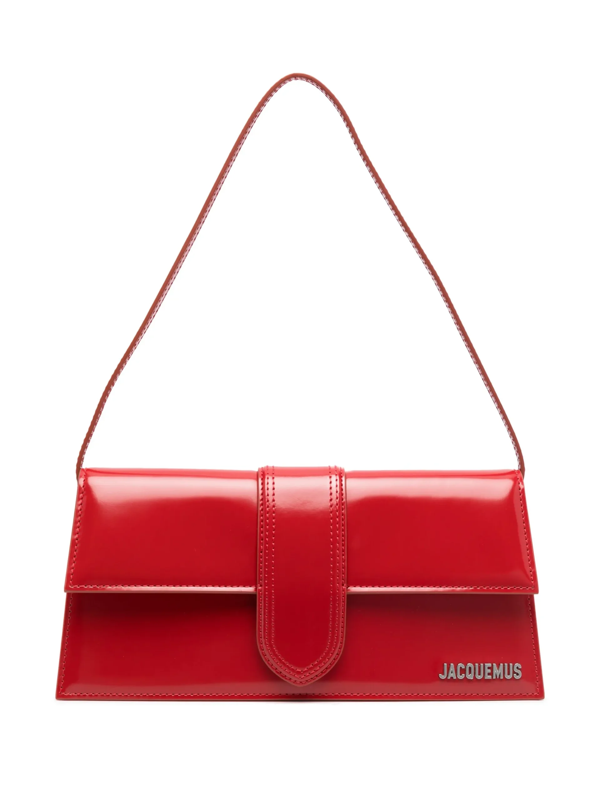 Jacquemus Le Bambino Long adalah shoulder bag berdesain panjang dengan tampilan klasik dan modern. Tas ini memiliki penutup flap khas Jacquemus, bahan kulit lembut, serta strap ramping yang membuatnya nyaman dikenakan di bahu. Cocok untuk penampilan harian yang stylish di iklim tropis, tas ini menggabungkan fungsi dan fashion dalam satu paket yang elegan.