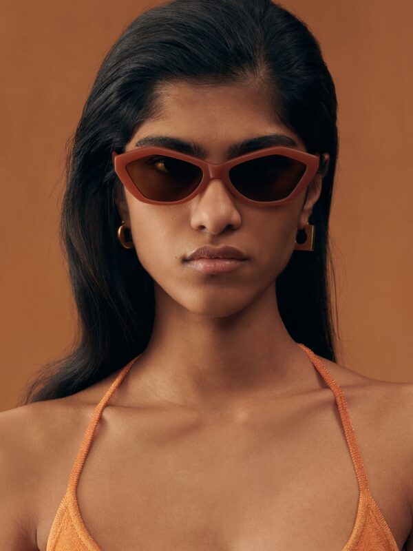 Kacamata Hitam Jacquemus The Bambino - Image 6