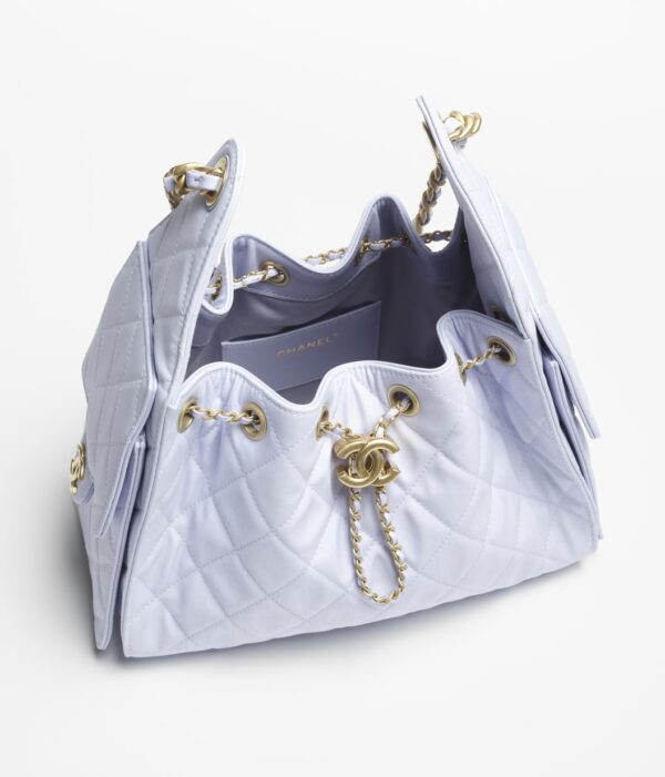Chanel 25 Small Handbag - Image 4