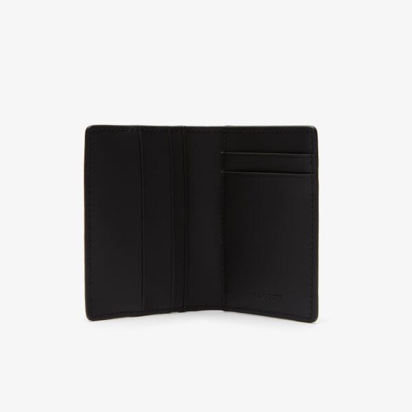Detail interior Card Holder Lacoste dengan slot kartu dan lapisan pelindung RFID